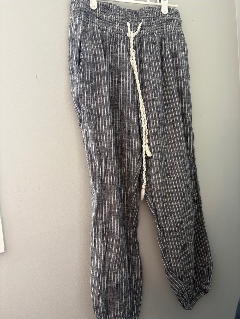 Aerie smocked waist striped cotton joggers medium